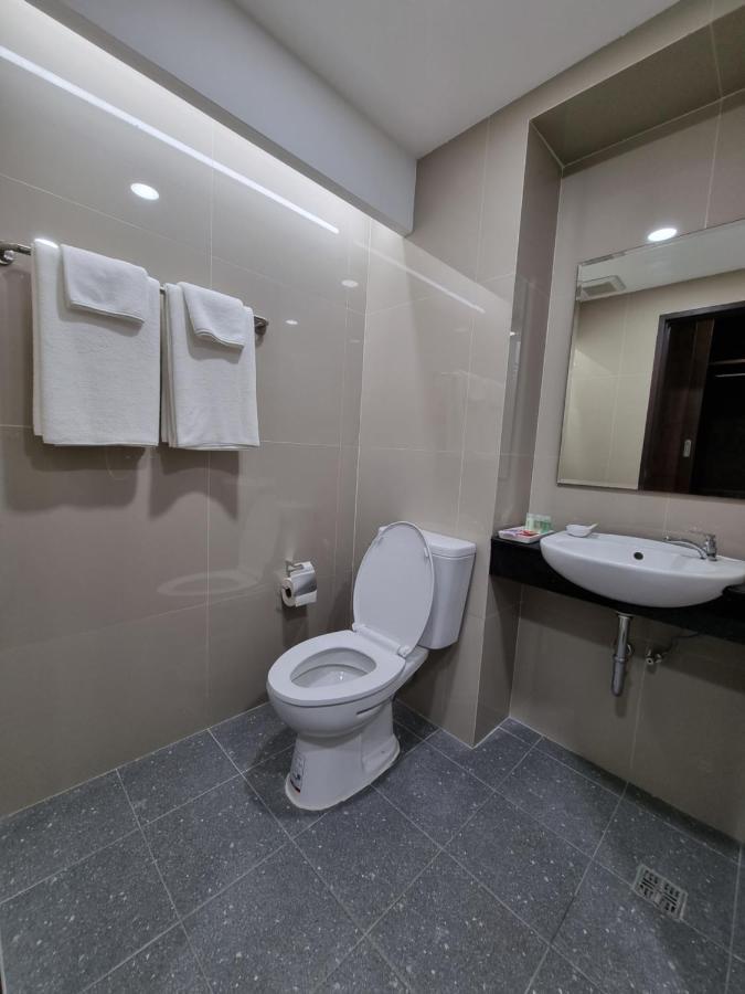 Tiara Place Bangkok Exterior photo